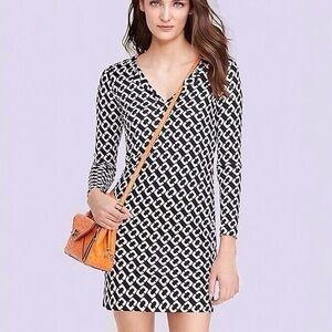 Diane von Furstenberg Reina Long Sleeve Chain-Print Dress Women’s Size 0 EUC
